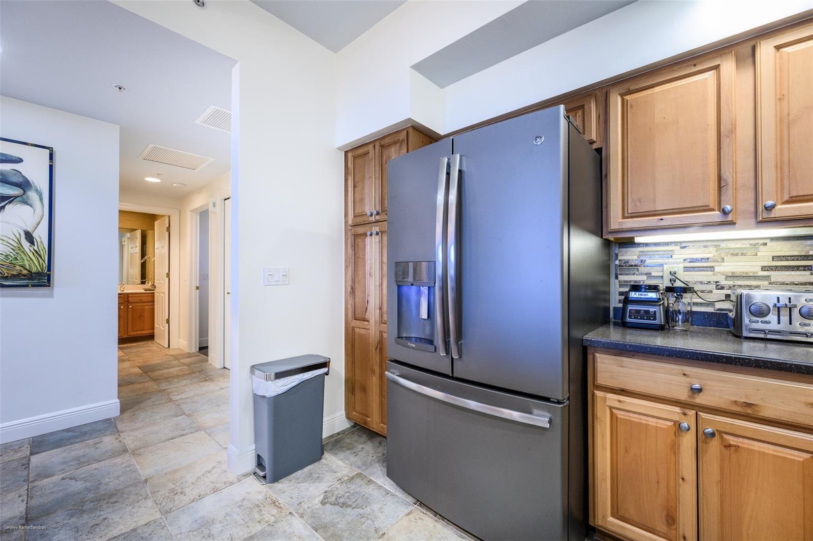 Image 13 of 58 For 3313 Sunset Key Circle 104