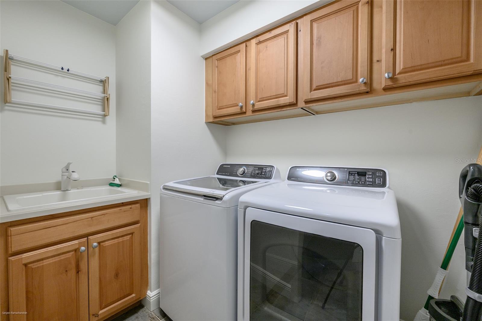 Image 43 of 58 For 3313 Sunset Key Circle 104