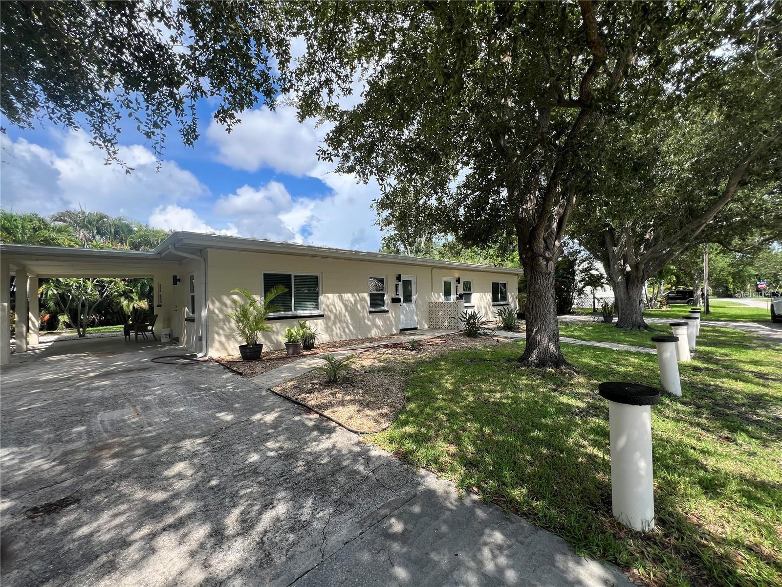 Image 12 of 13 For 418 Durrance Street A