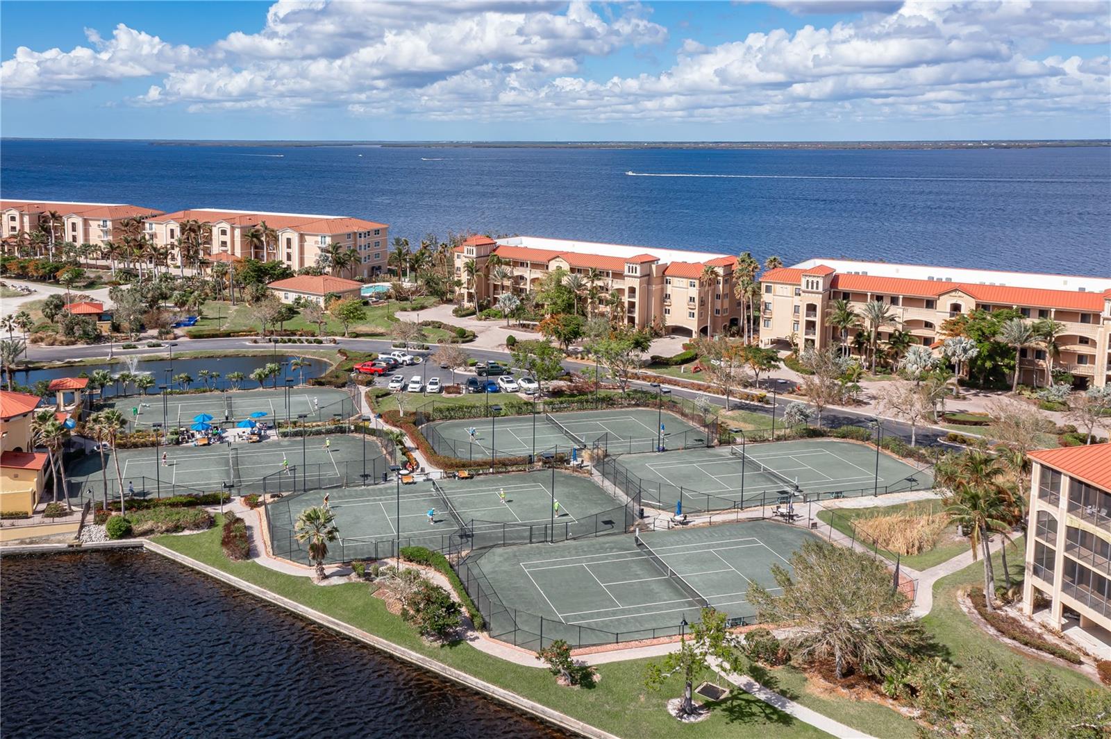 Image 12 of 85 For 89 Vivante Boulevard 8943