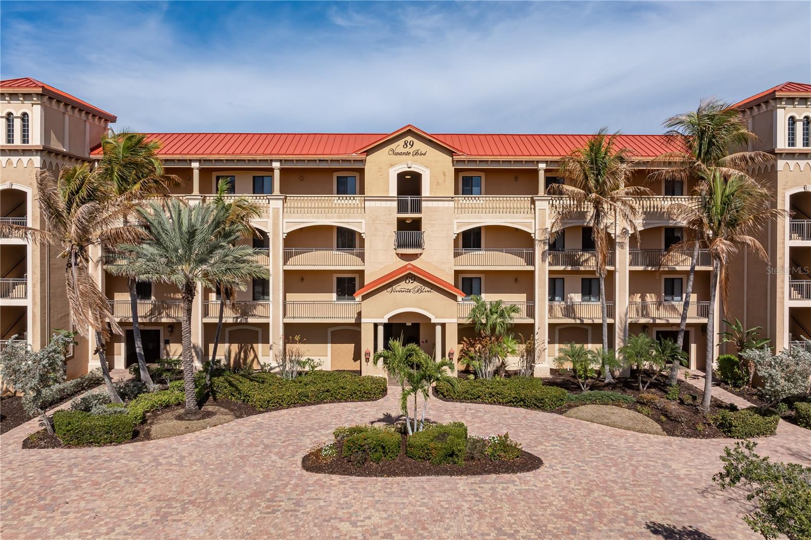 Image 17 of 85 For 89 Vivante Boulevard 8943