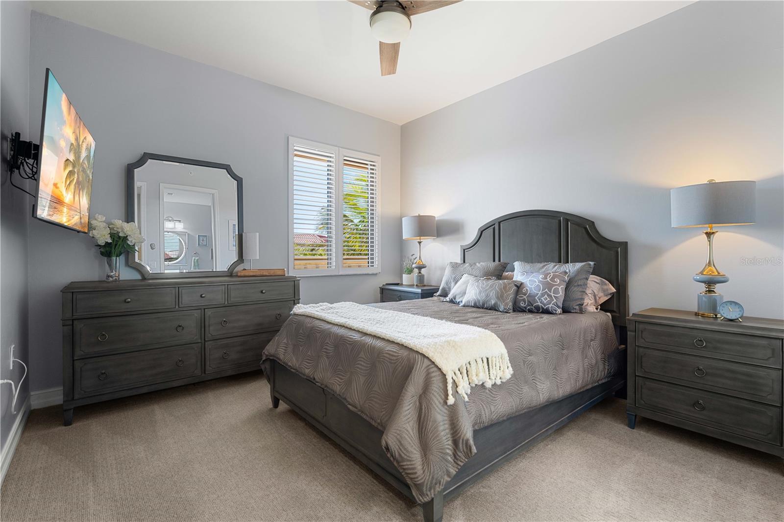 Image 45 of 85 For 89 Vivante Boulevard 8943