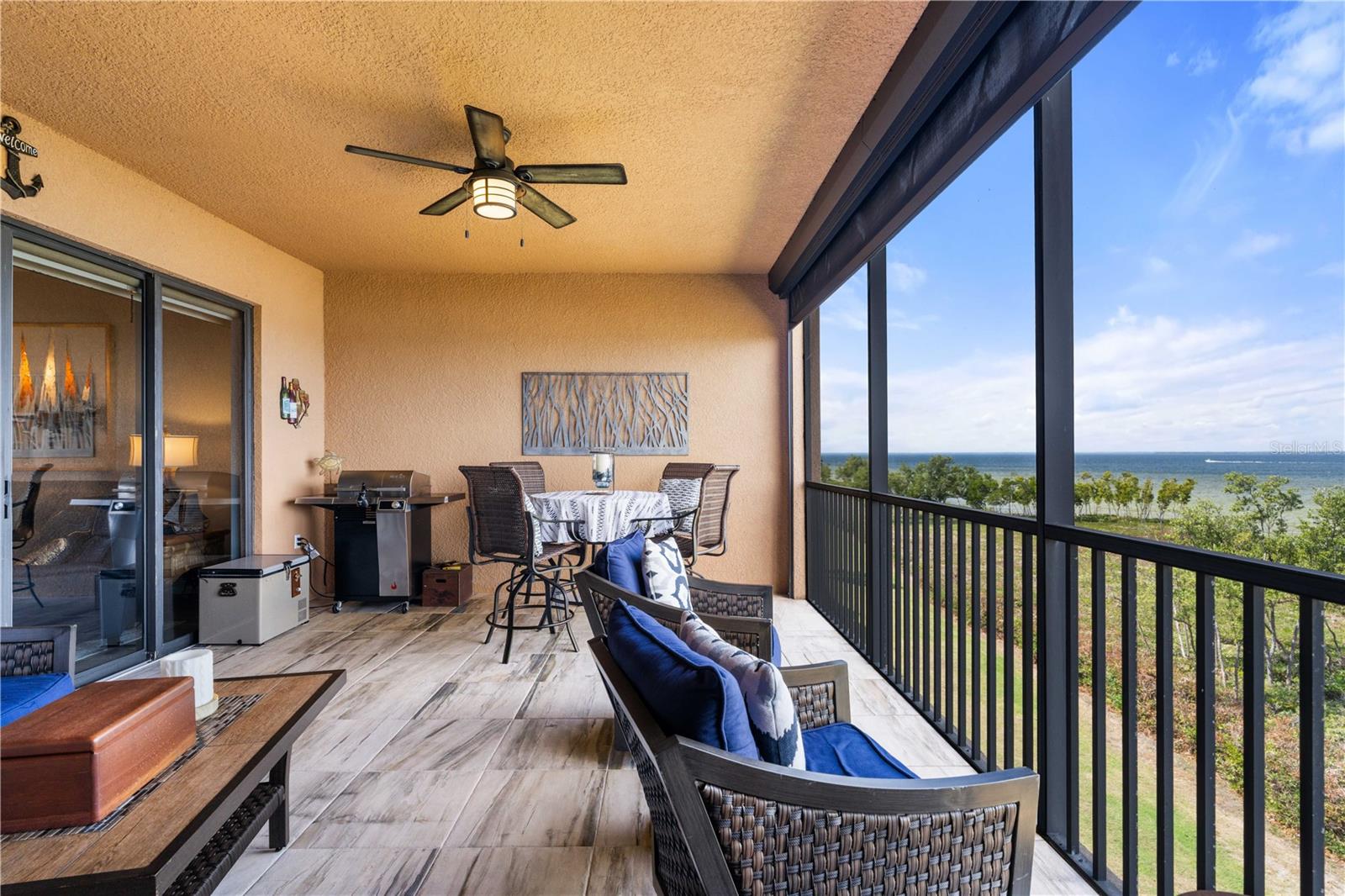 Image 9 of 85 For 89 Vivante Boulevard 8943