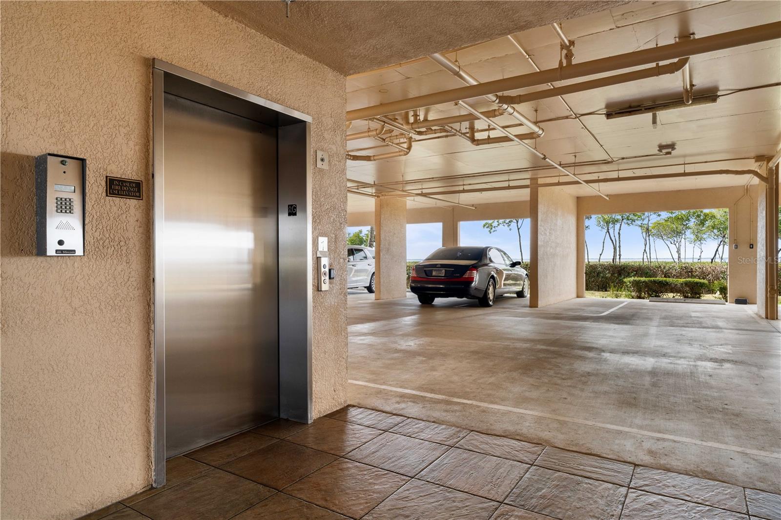 Image 16 of 80 For 87 Vivante Boulevard 8742