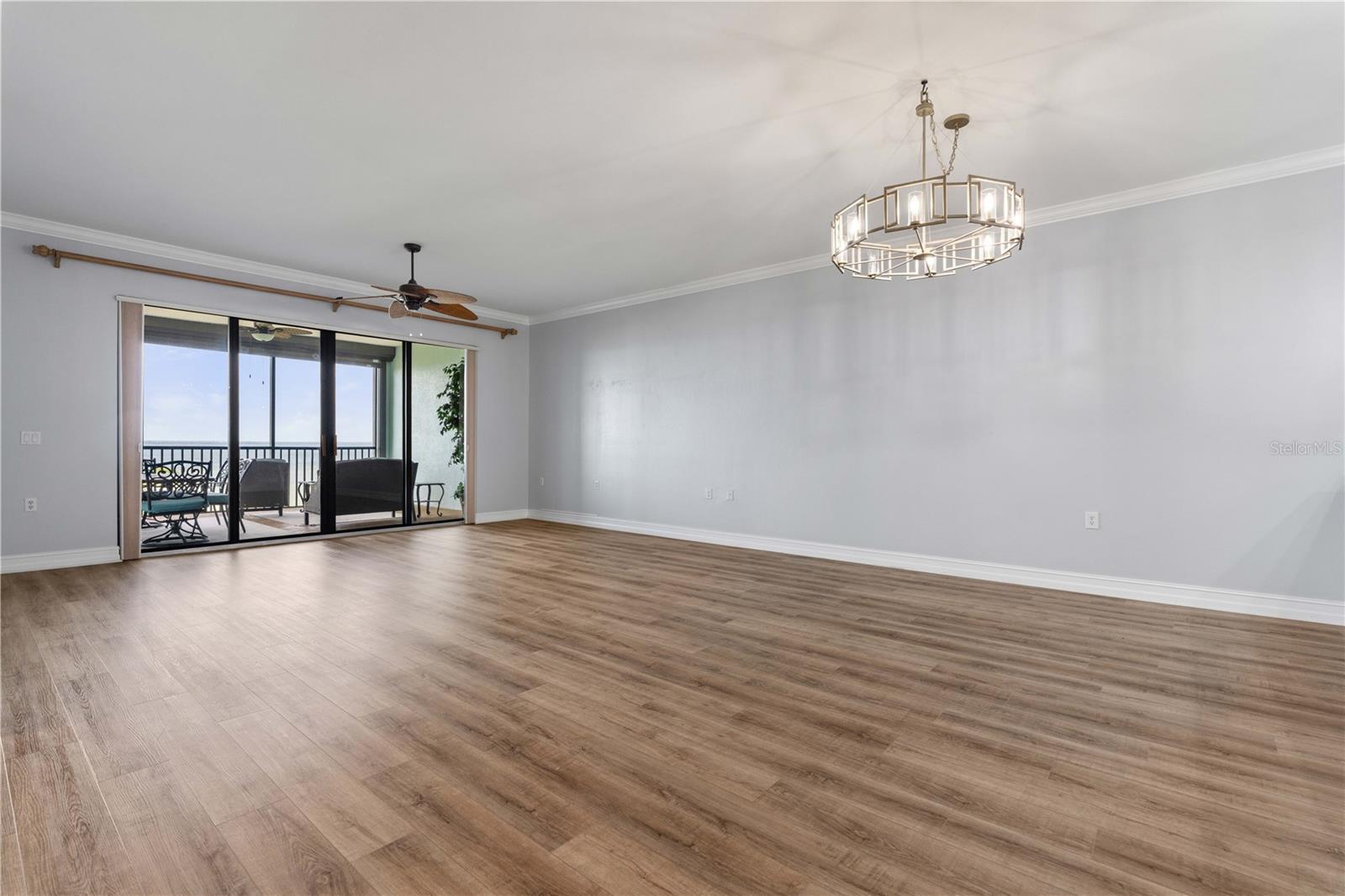 Image 3 of 80 For 87 Vivante Boulevard 8742