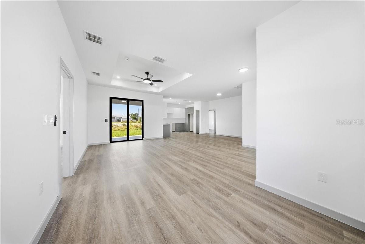 Image 11 of 42 For 1024 Halby Avenue