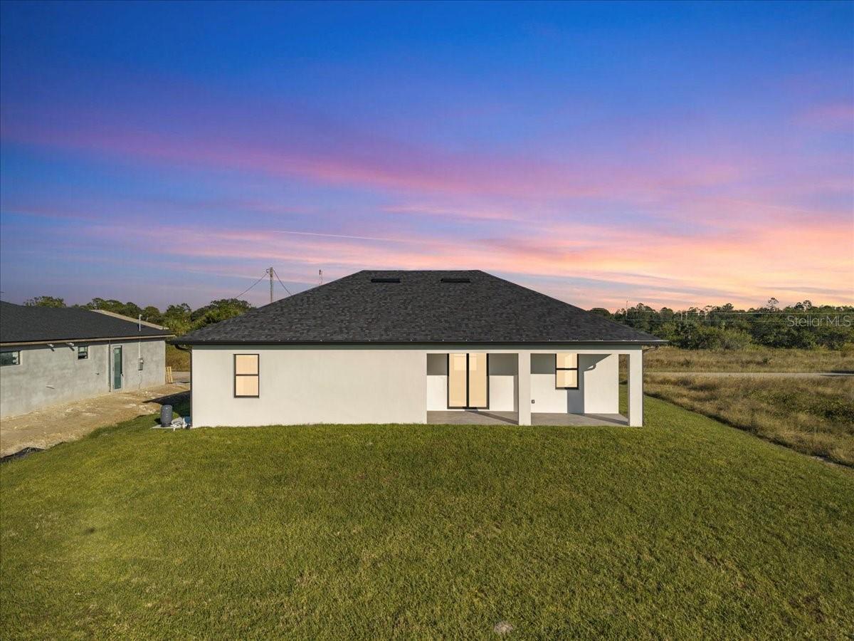 Image 2 of 42 For 1024 Halby Avenue