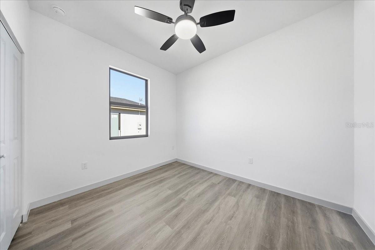 Image 22 of 42 For 1024 Halby Avenue