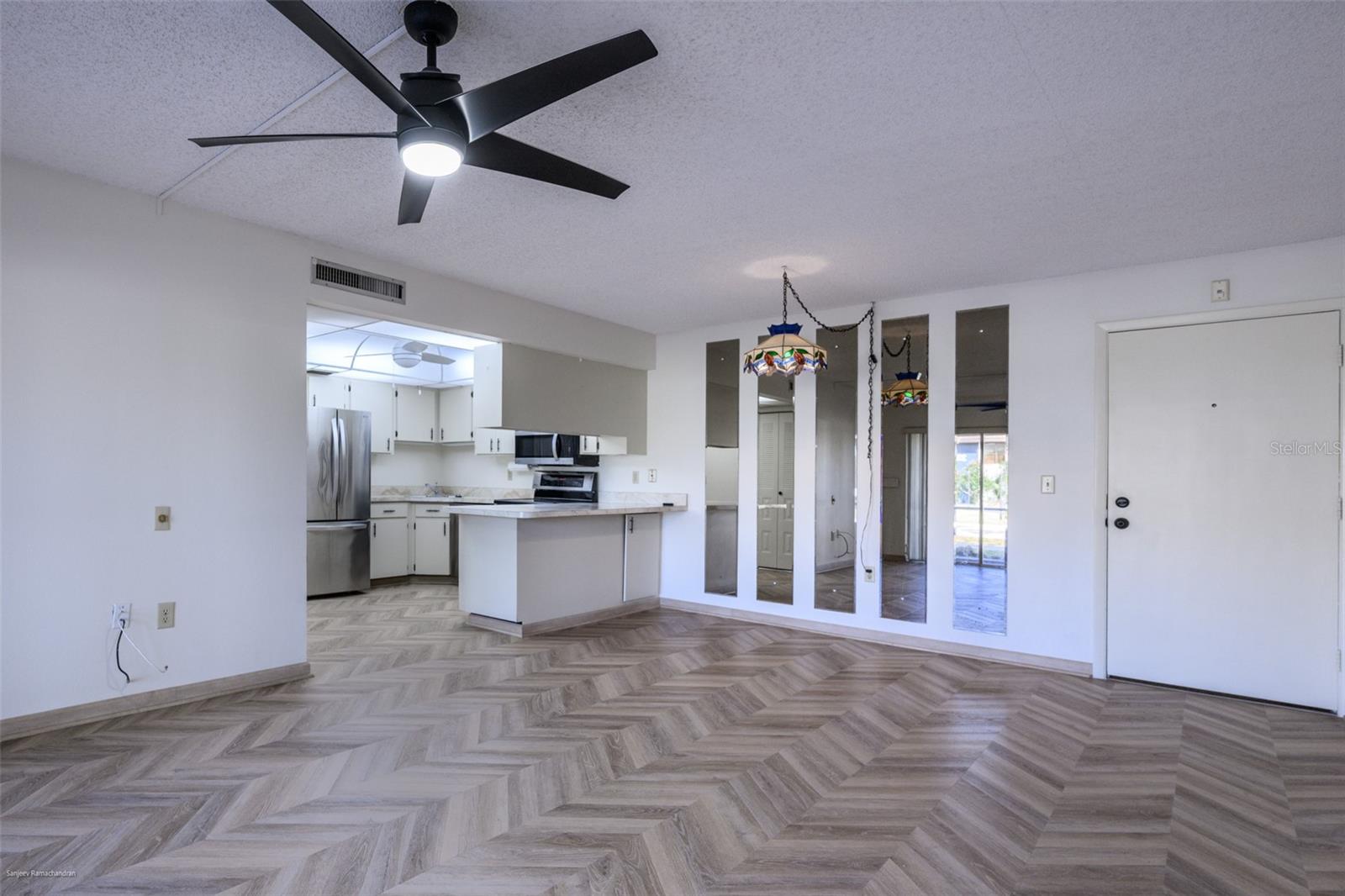 Image 8 of 28 For 2300 Aaron Street 114