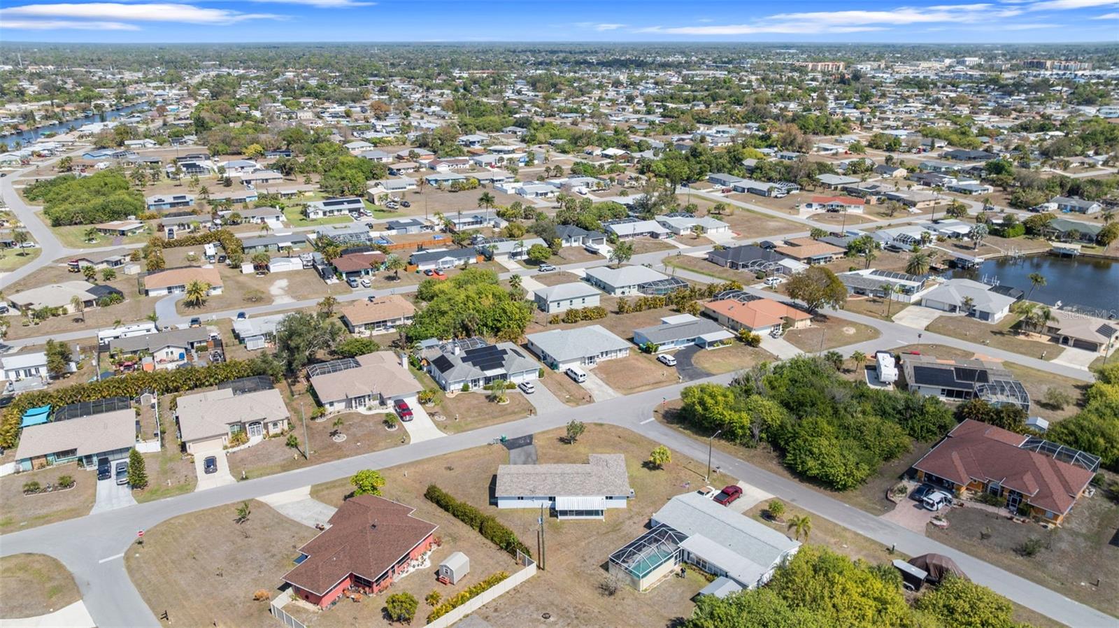 Image 12 of 52 For 441 Greenwich Avenue Nw