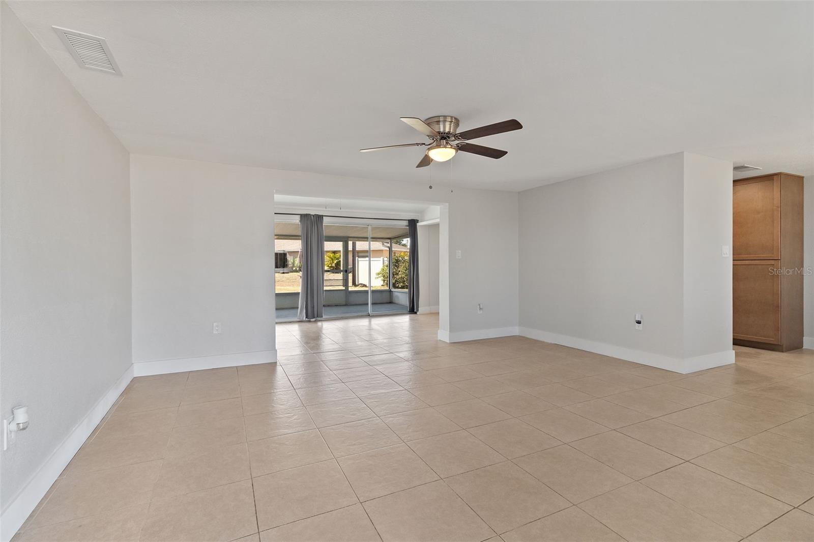 Image 14 of 52 For 441 Greenwich Avenue Nw