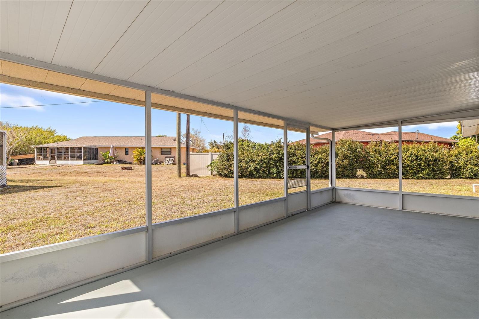 Image 42 of 52 For 441 Greenwich Avenue Nw