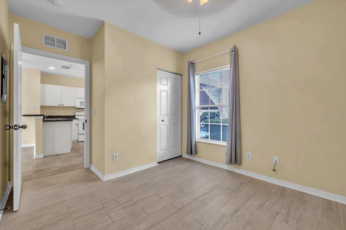 Image 18 of 48 For 2061 Willow Hammock Circle 104