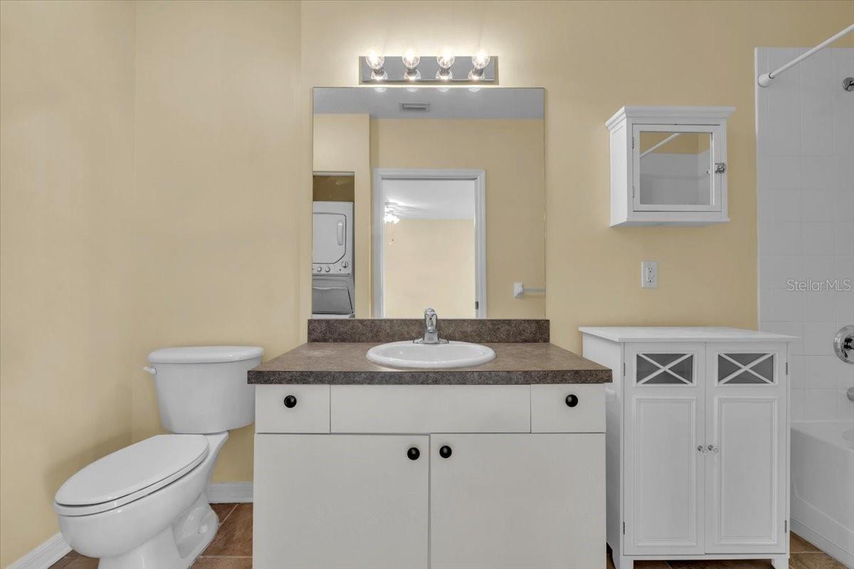 Image 20 of 48 For 2061 Willow Hammock Circle 104