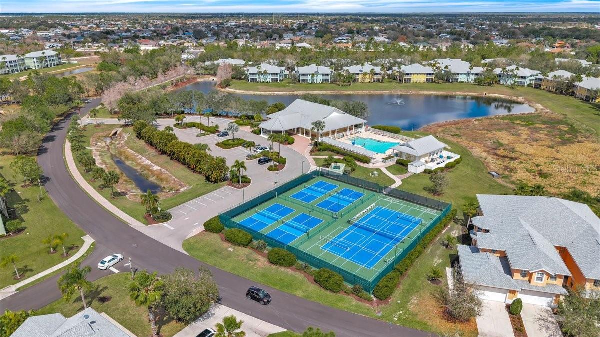 Image 36 of 48 For 2061 Willow Hammock Circle 104