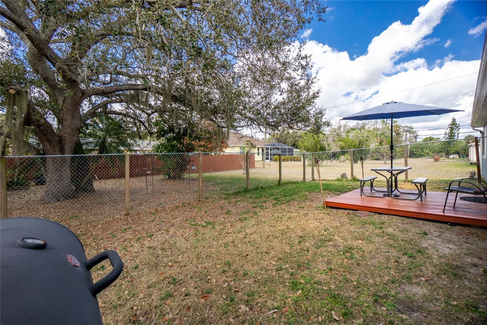 Image 39 of 55 For 4583 Salford Boulevard