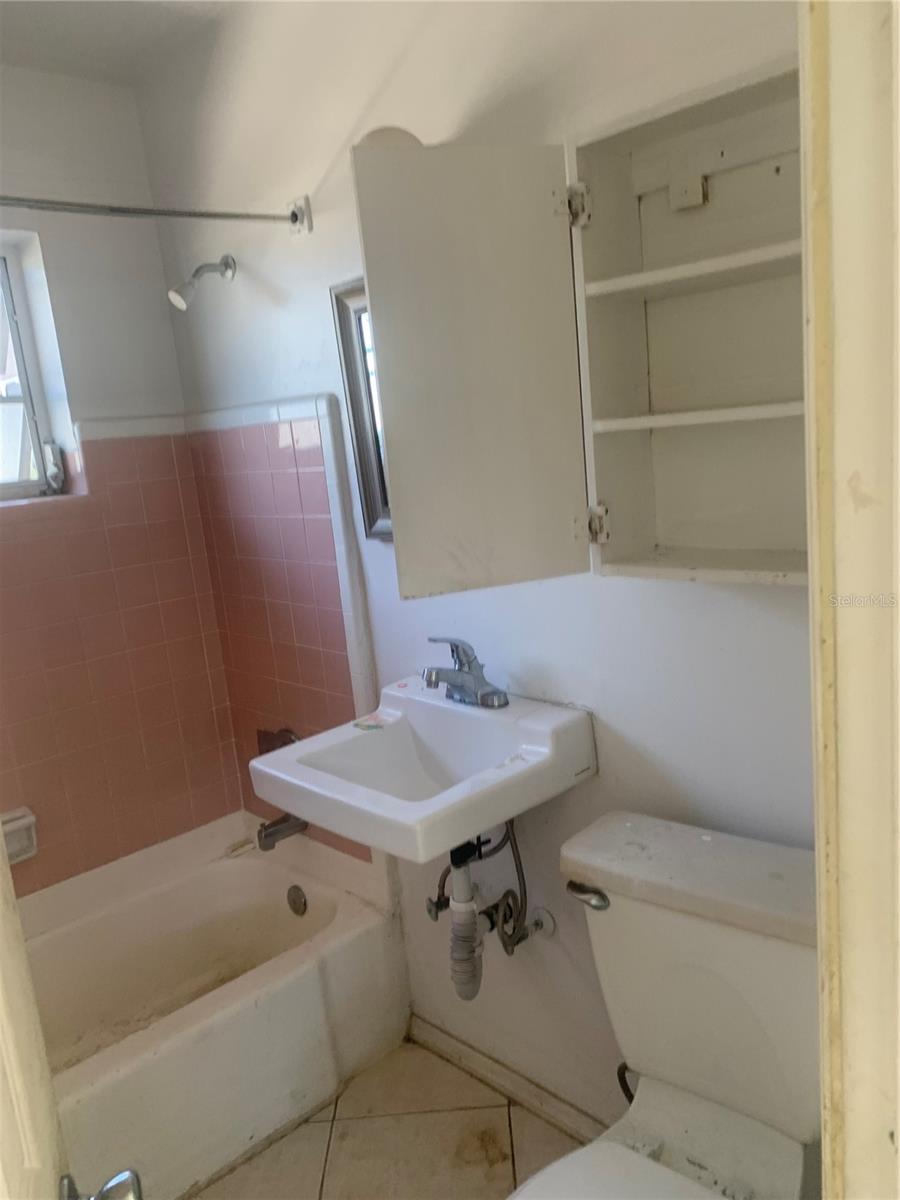 Image 10 of 23 For 8746 Herbison Avenue