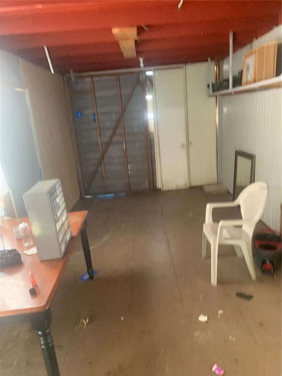 Image 17 of 23 For 8746 Herbison Avenue