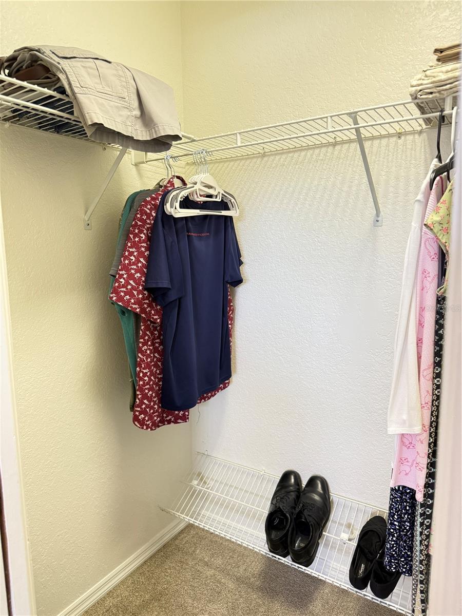 Image 18 of 34 For 26267 Northern Cross Road 1a