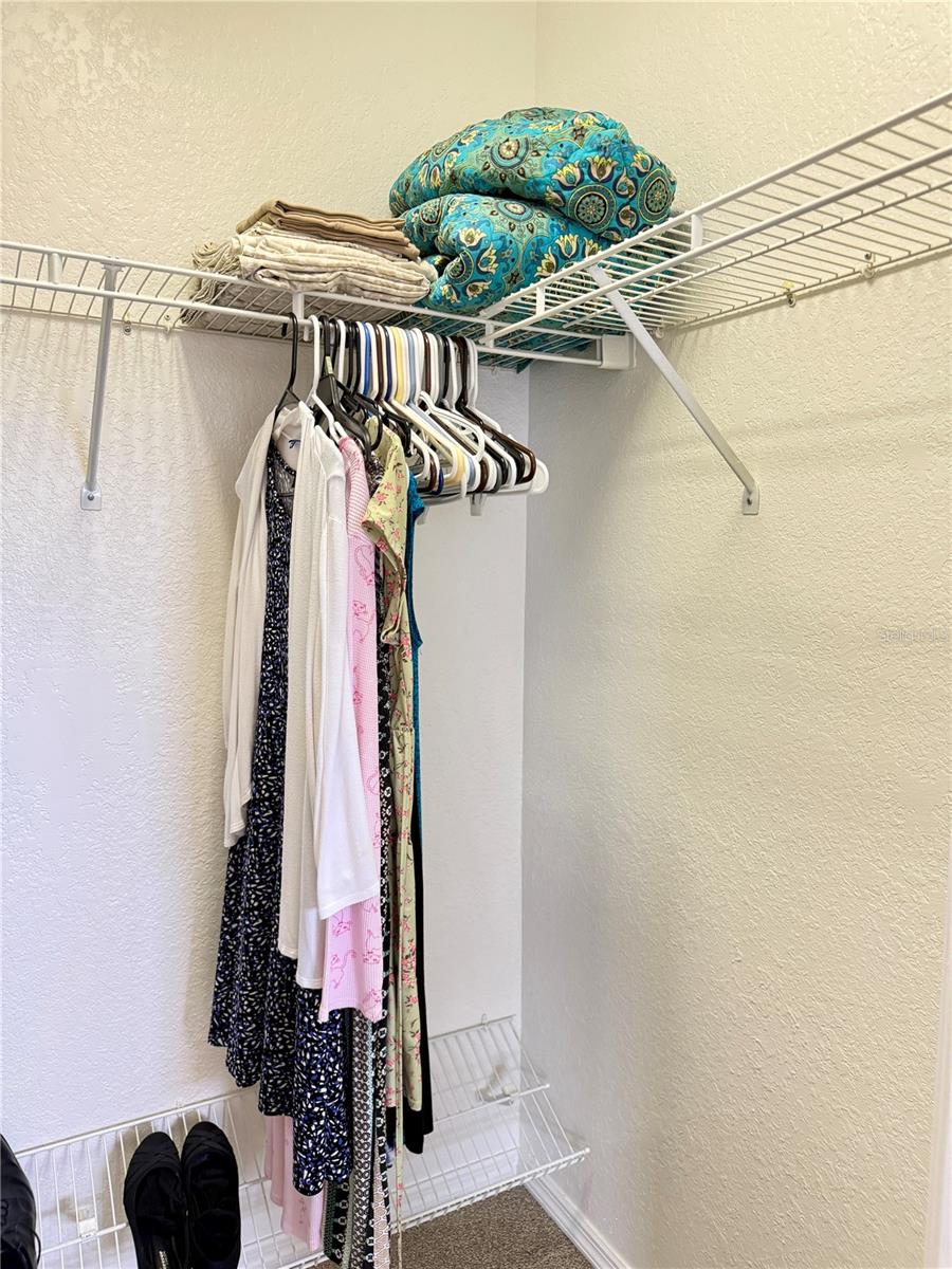 Image 19 of 34 For 26267 Northern Cross Road 1a