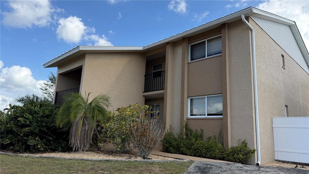 Listing Details for 2845 Magdalina Drive 2, PUNTA GORDA, FL 33950