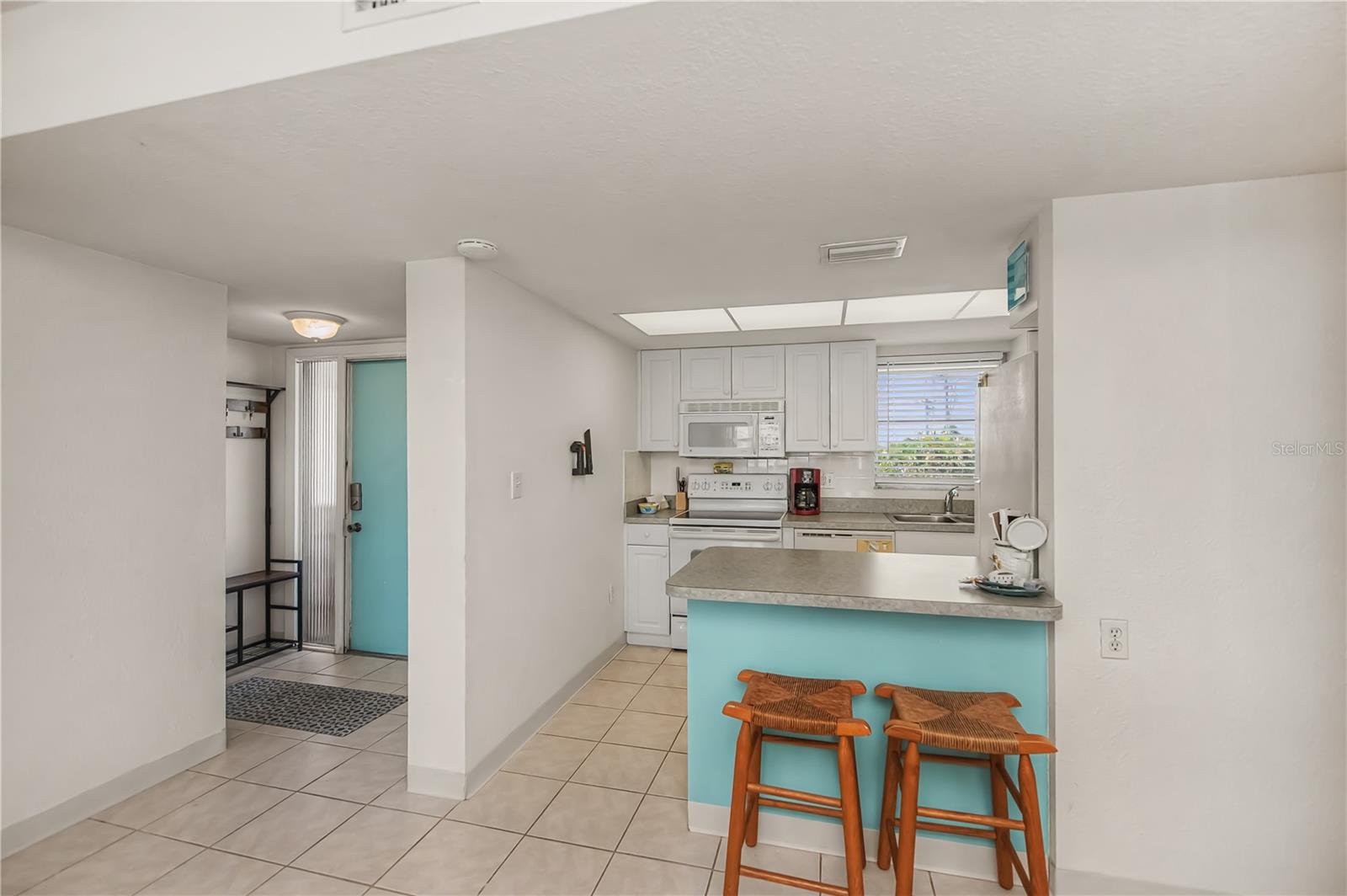 Image 13 of 42 For 1080 Bal Harbor Boulevard 10c