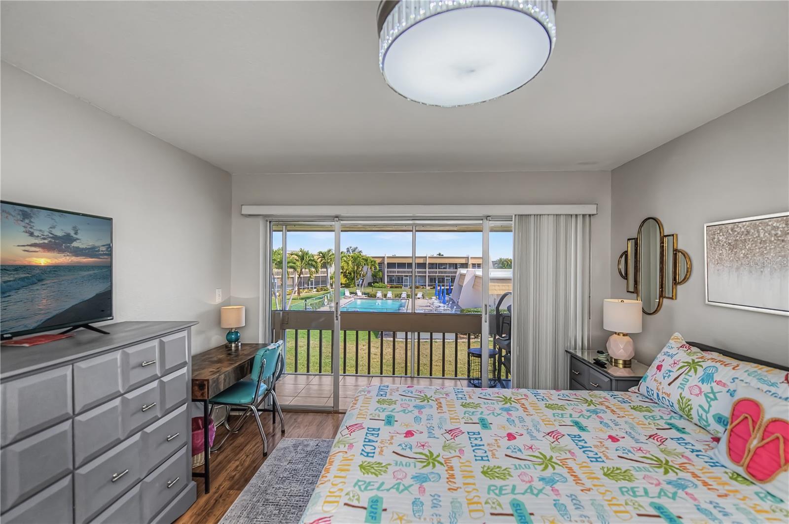 Image 23 of 42 For 1080 Bal Harbor Boulevard 10c