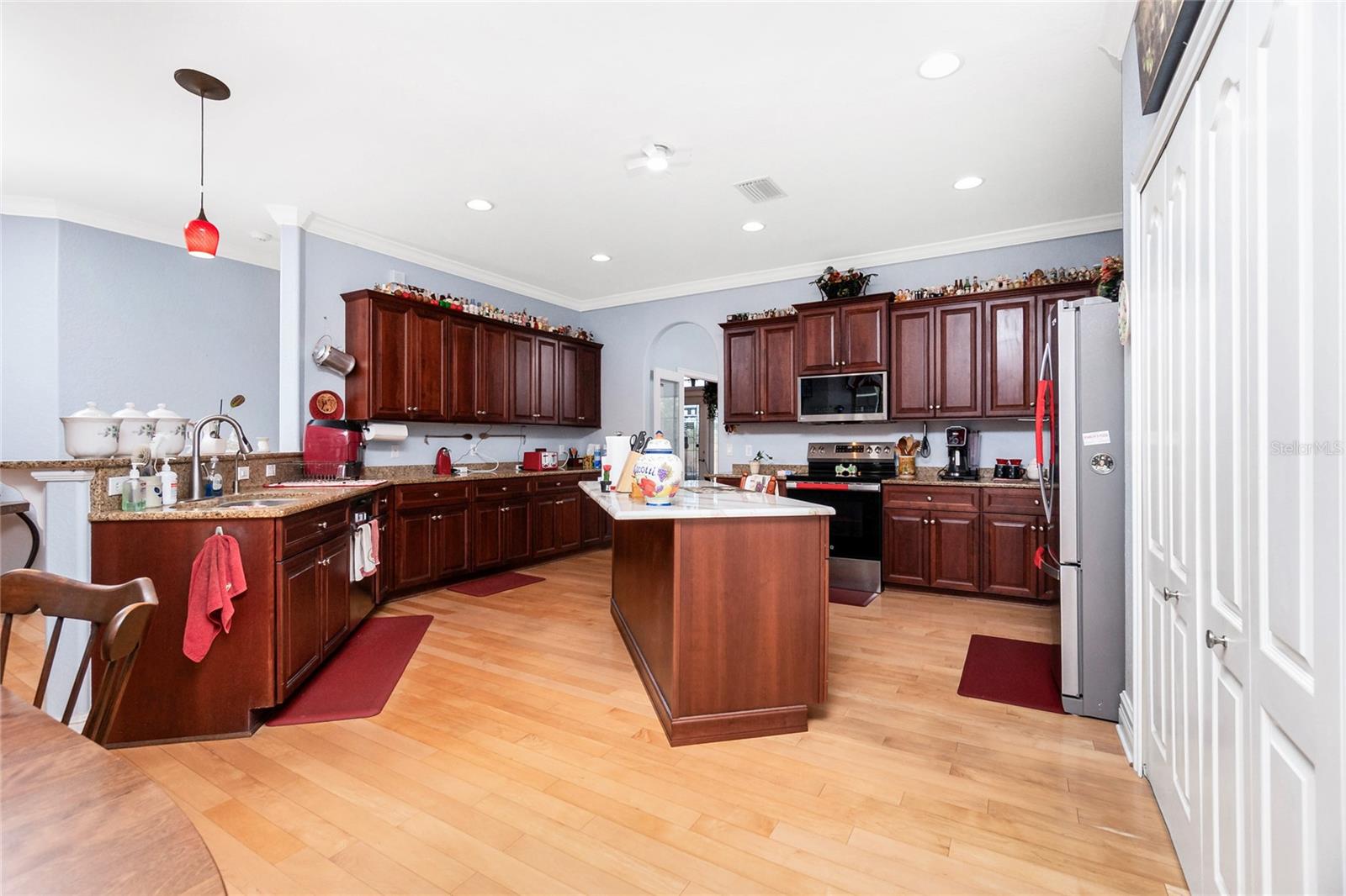 Image 12 of 85 For 2562 Danton Terrace