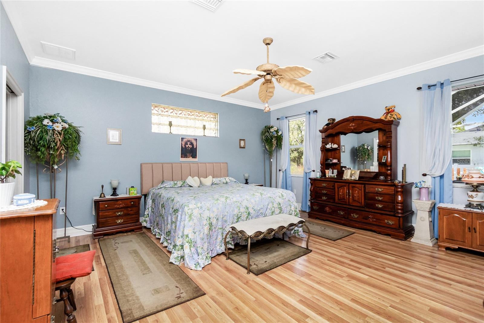 Image 30 of 85 For 2562 Danton Terrace