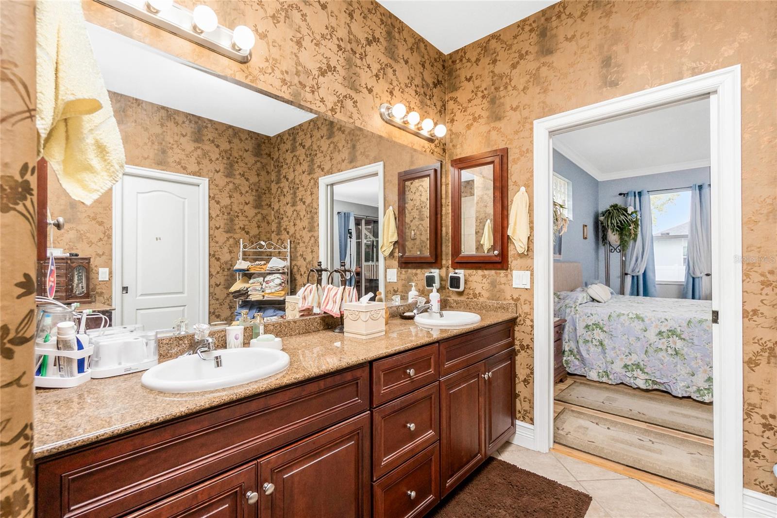 Image 31 of 85 For 2562 Danton Terrace