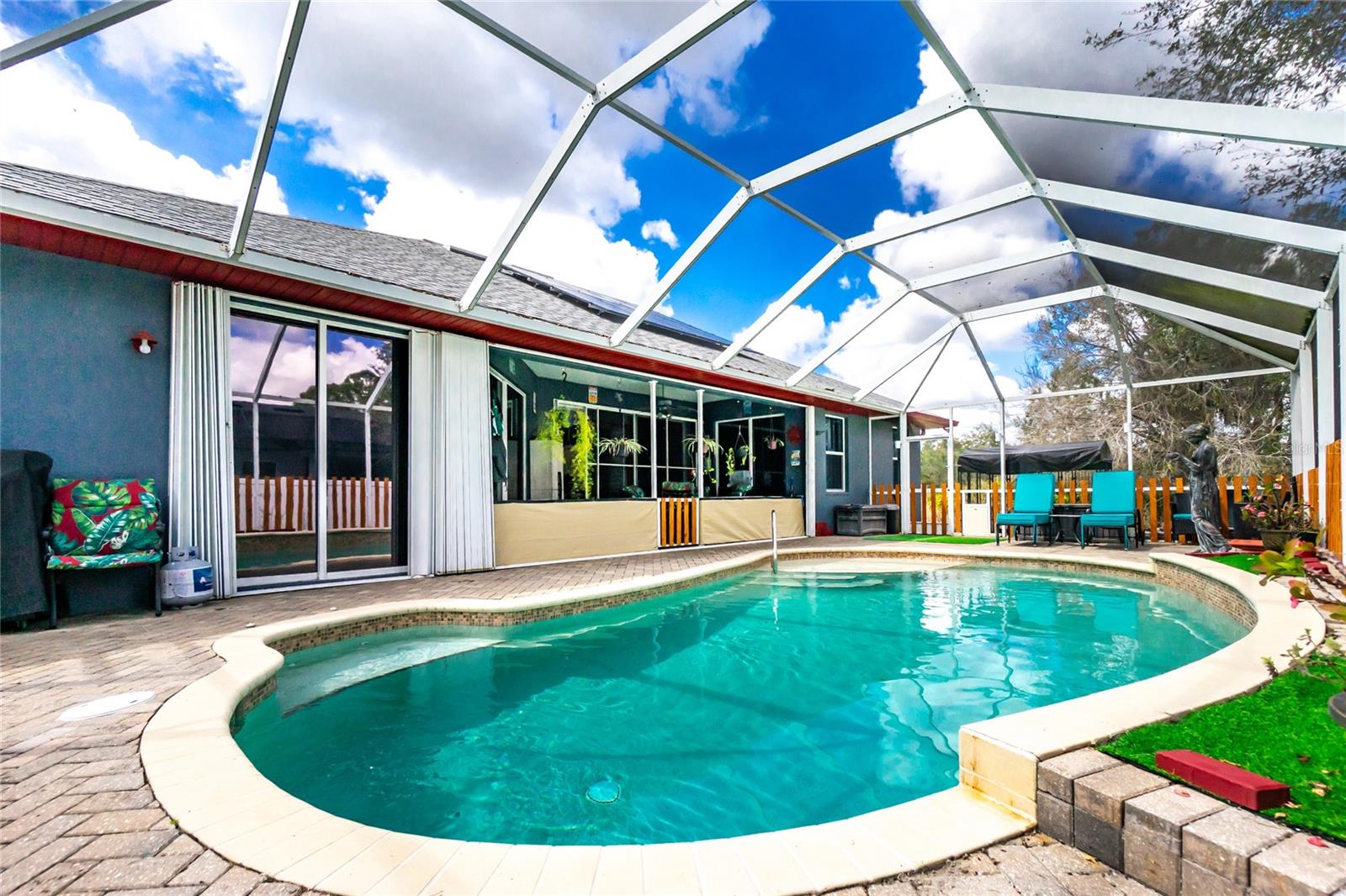 Image 55 of 85 For 2562 Danton Terrace