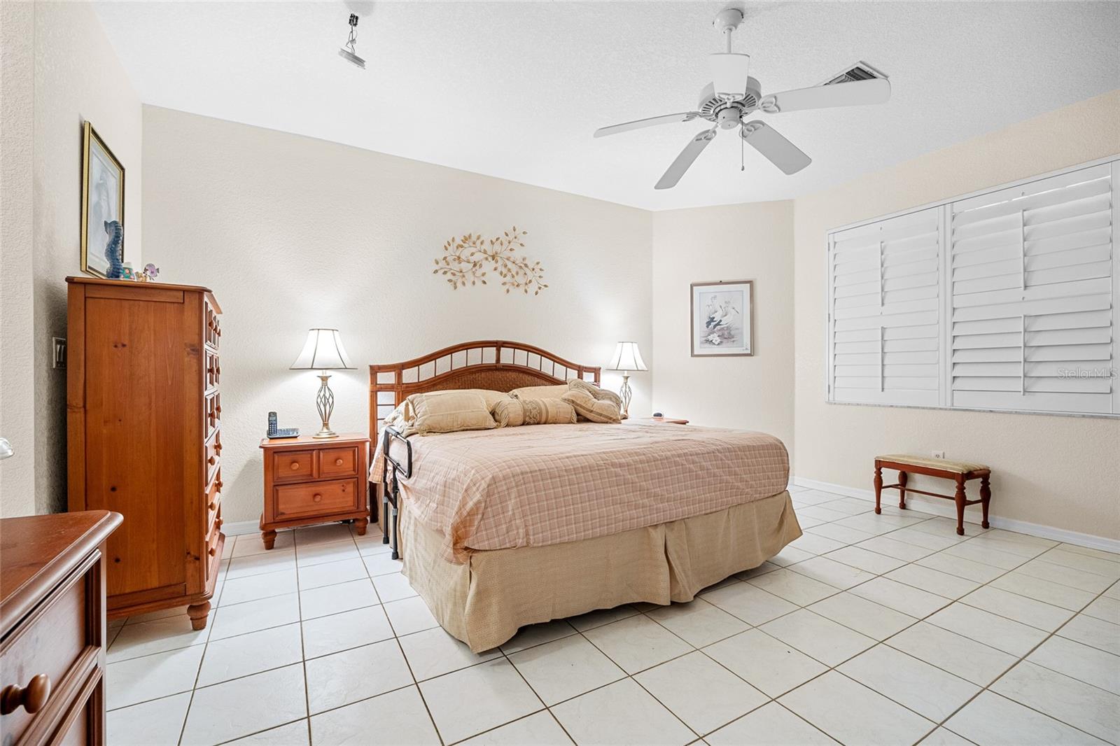 Image 18 of 38 For 4468 Harbor Boulevard