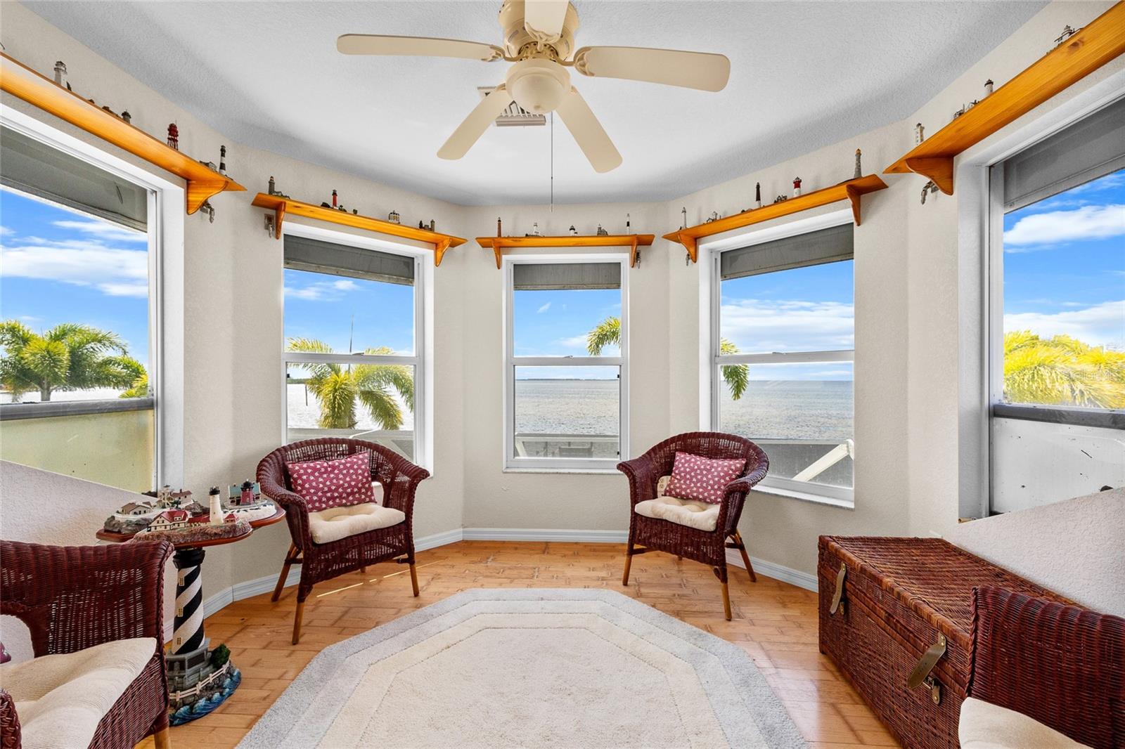 Image 28 of 38 For 4468 Harbor Boulevard