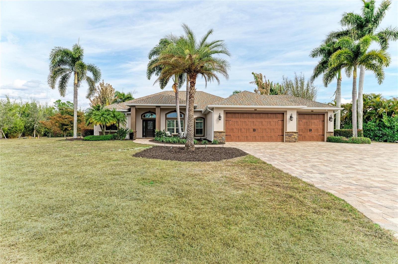 Image 5 of 72 For 5348 Palangos Drive