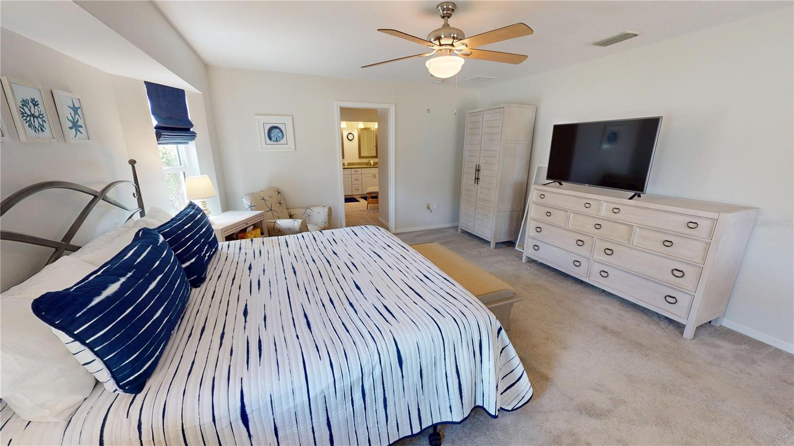 Image 17 of 43 For 216 Eppinger Drive