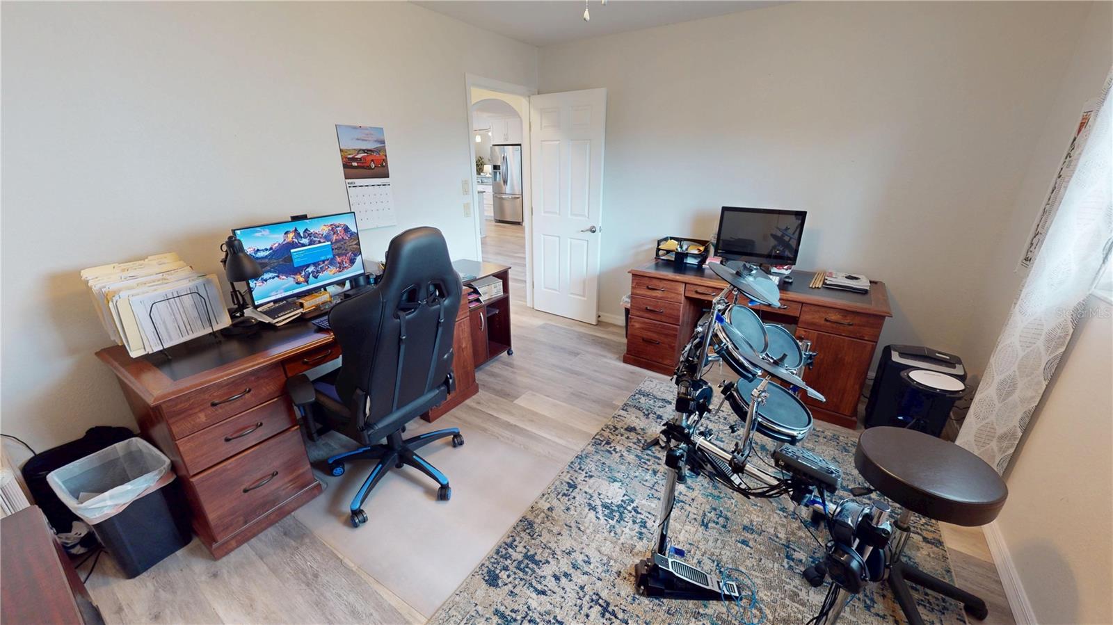 Image 21 of 43 For 216 Eppinger Drive