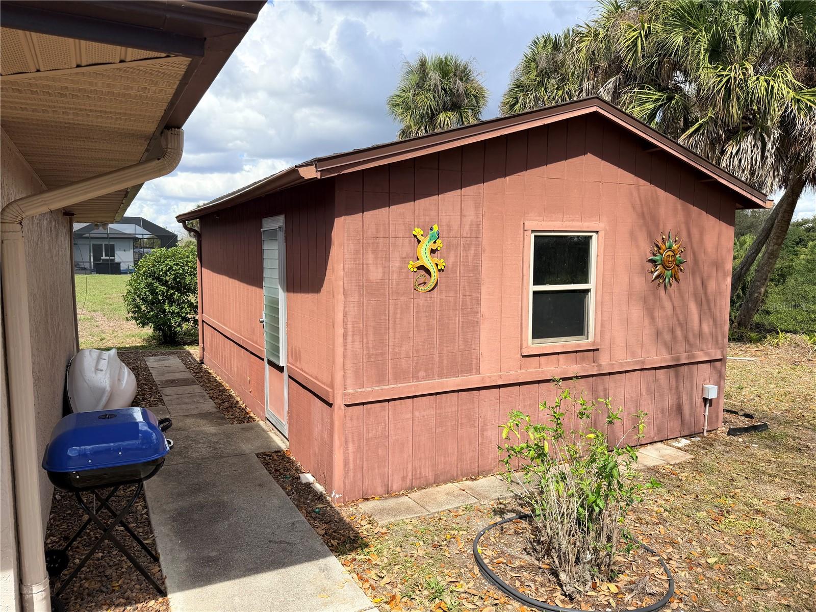 Image 34 of 43 For 216 Eppinger Drive