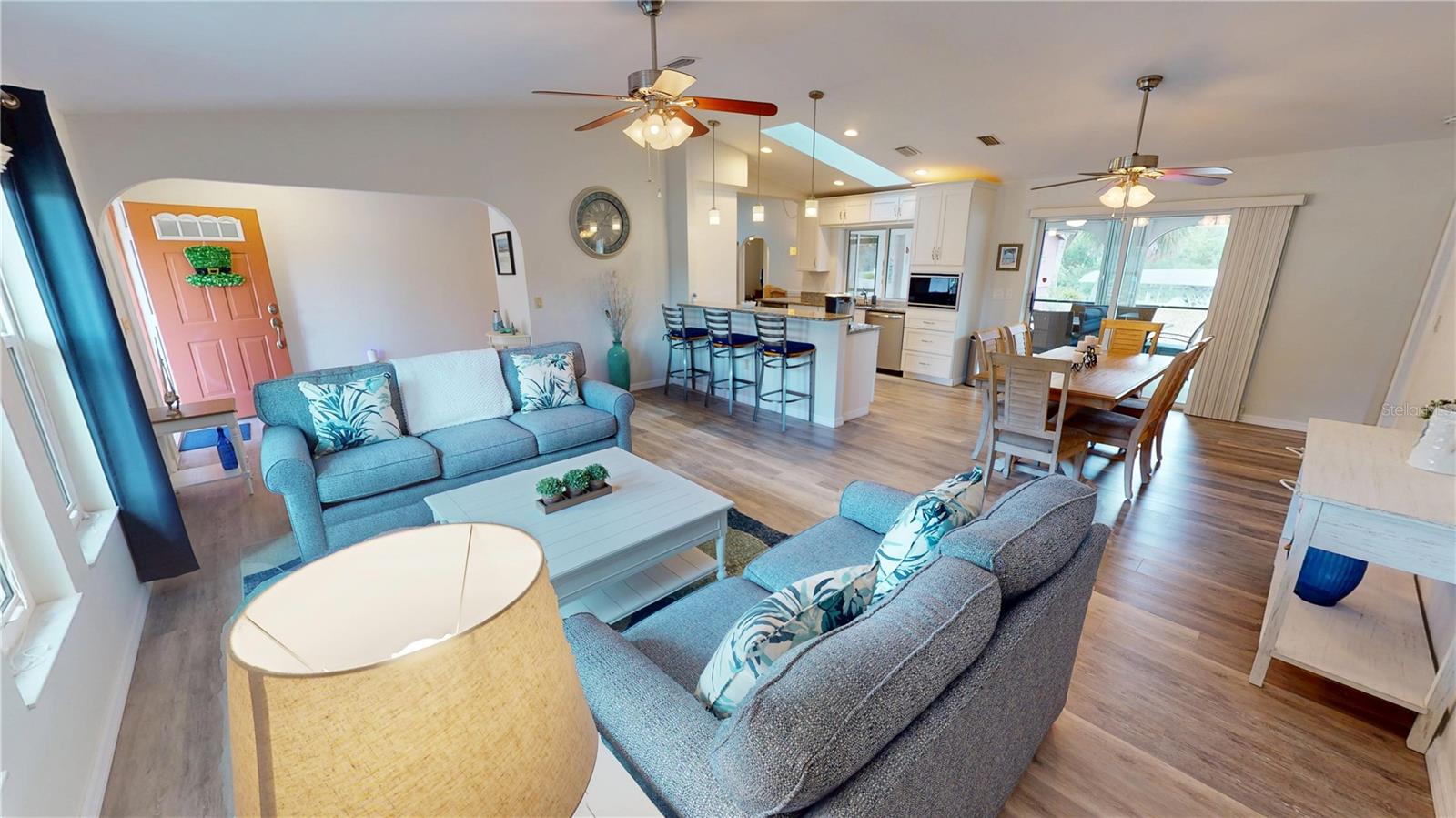 Image 7 of 43 For 216 Eppinger Drive