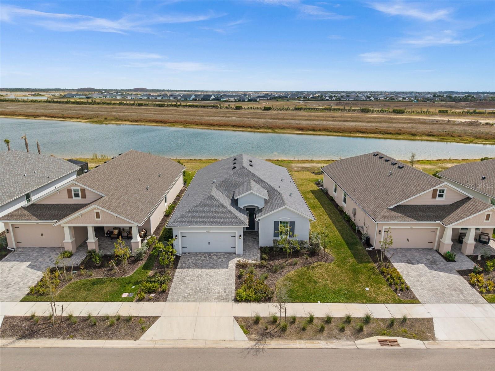 Image 41 of 57 For 15927 Mulrion Boulevard