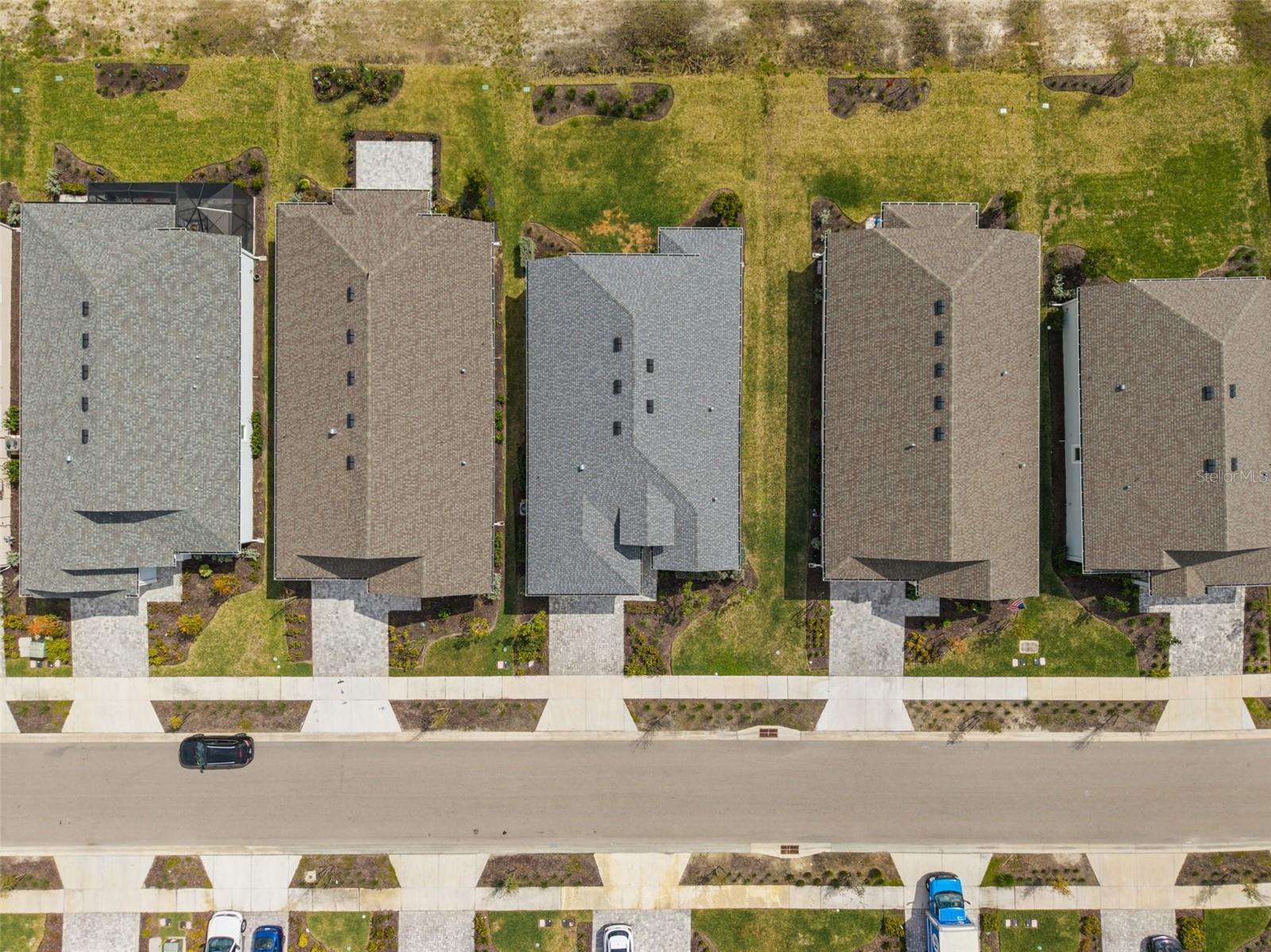 Image 43 of 57 For 15927 Mulrion Boulevard