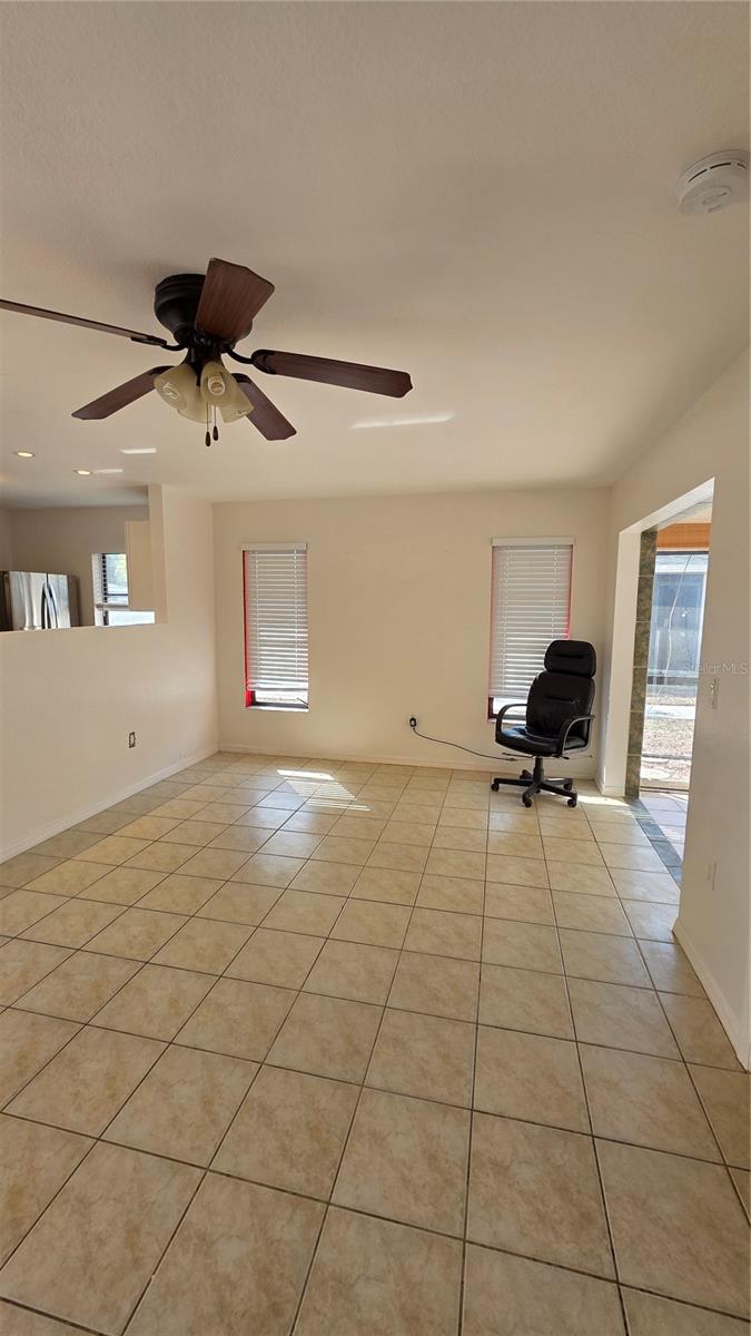 Image 14 of 26 For 24540 Harborview Road C1