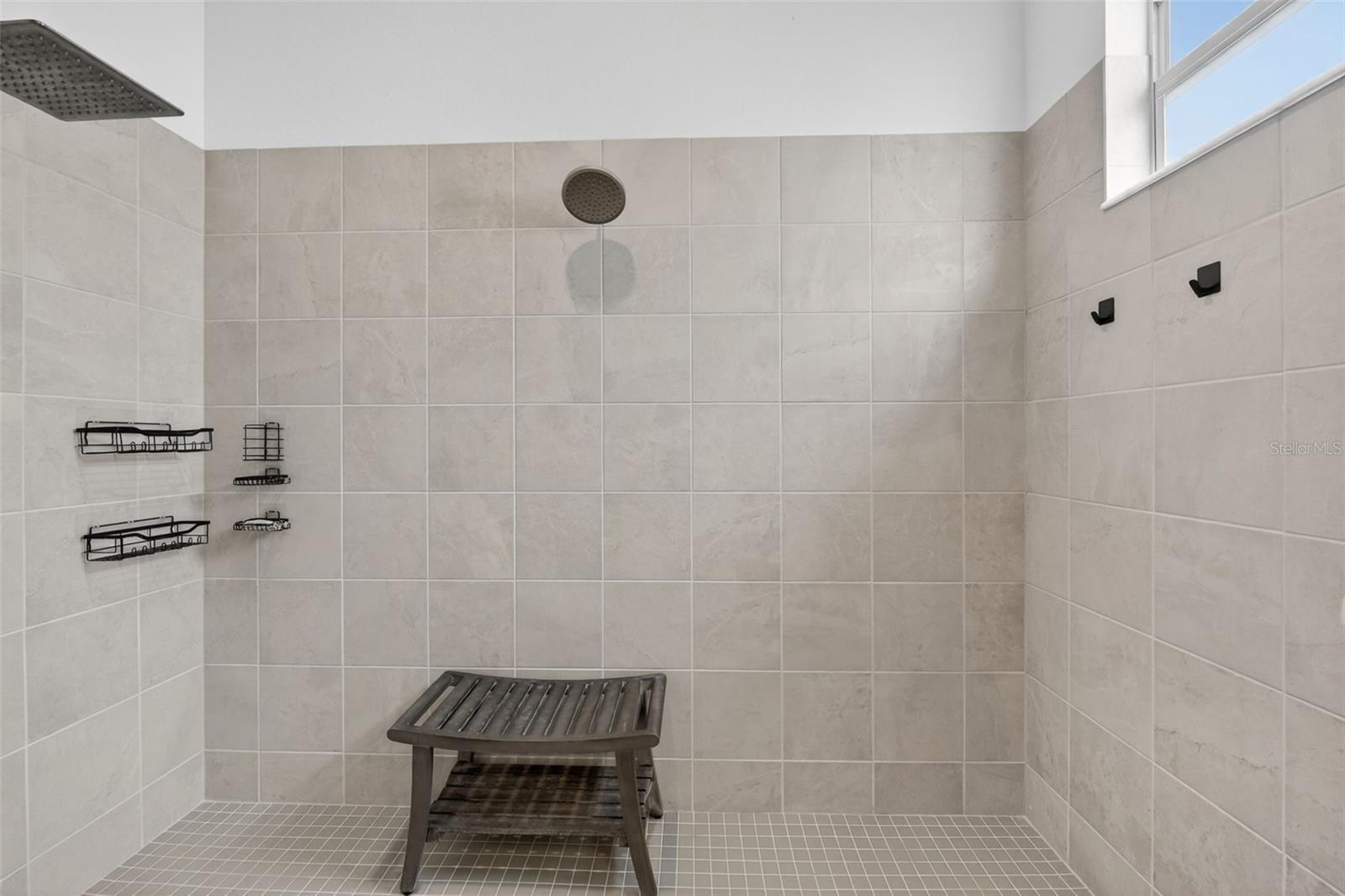 Image 24 of 96 For 25024 Longmeadow Drive