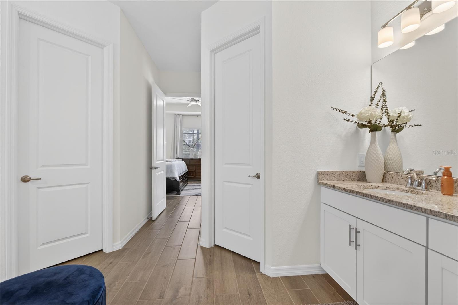 Image 36 of 96 For 25024 Longmeadow Drive