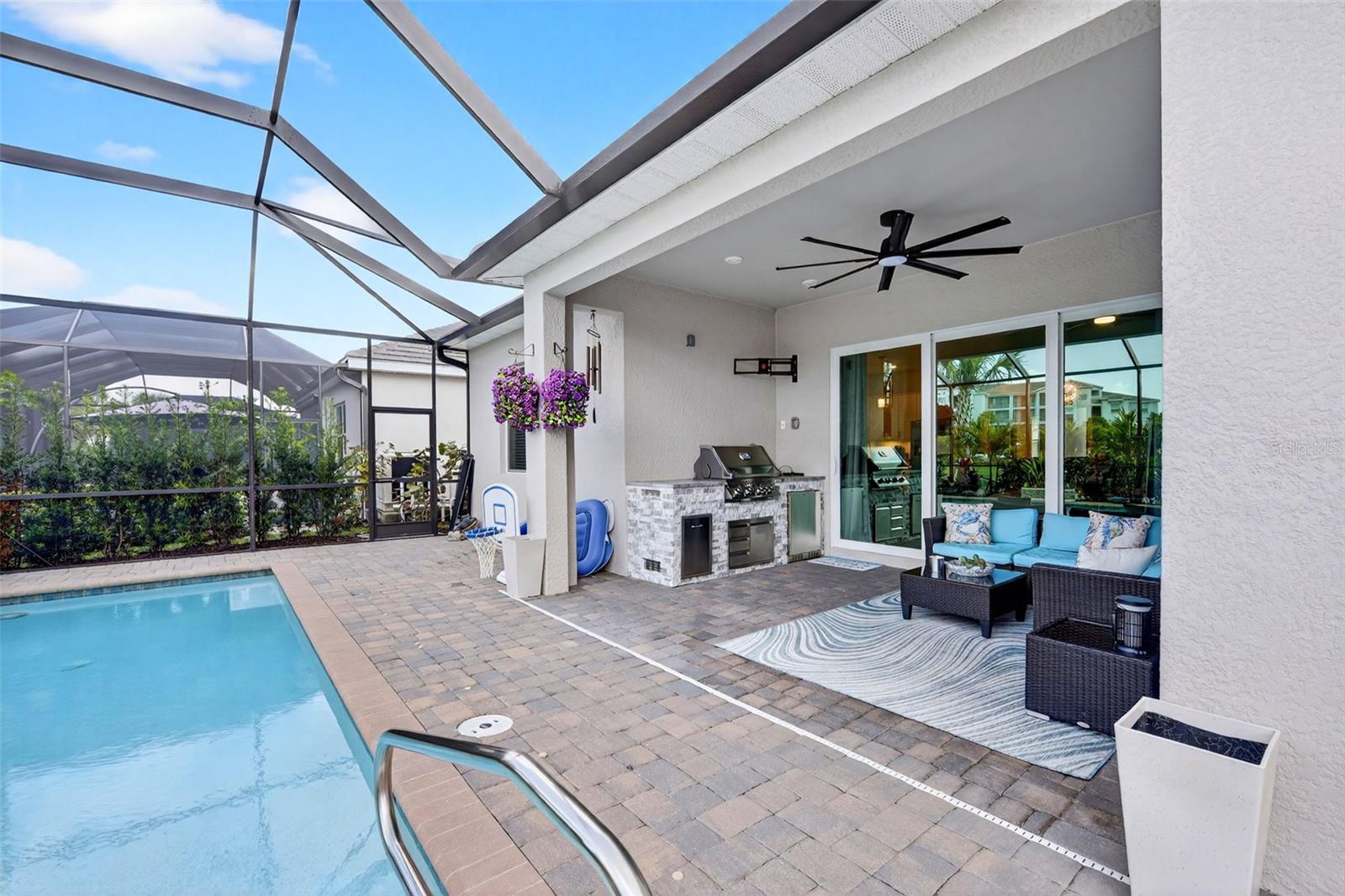 Image 42 of 96 For 25024 Longmeadow Drive