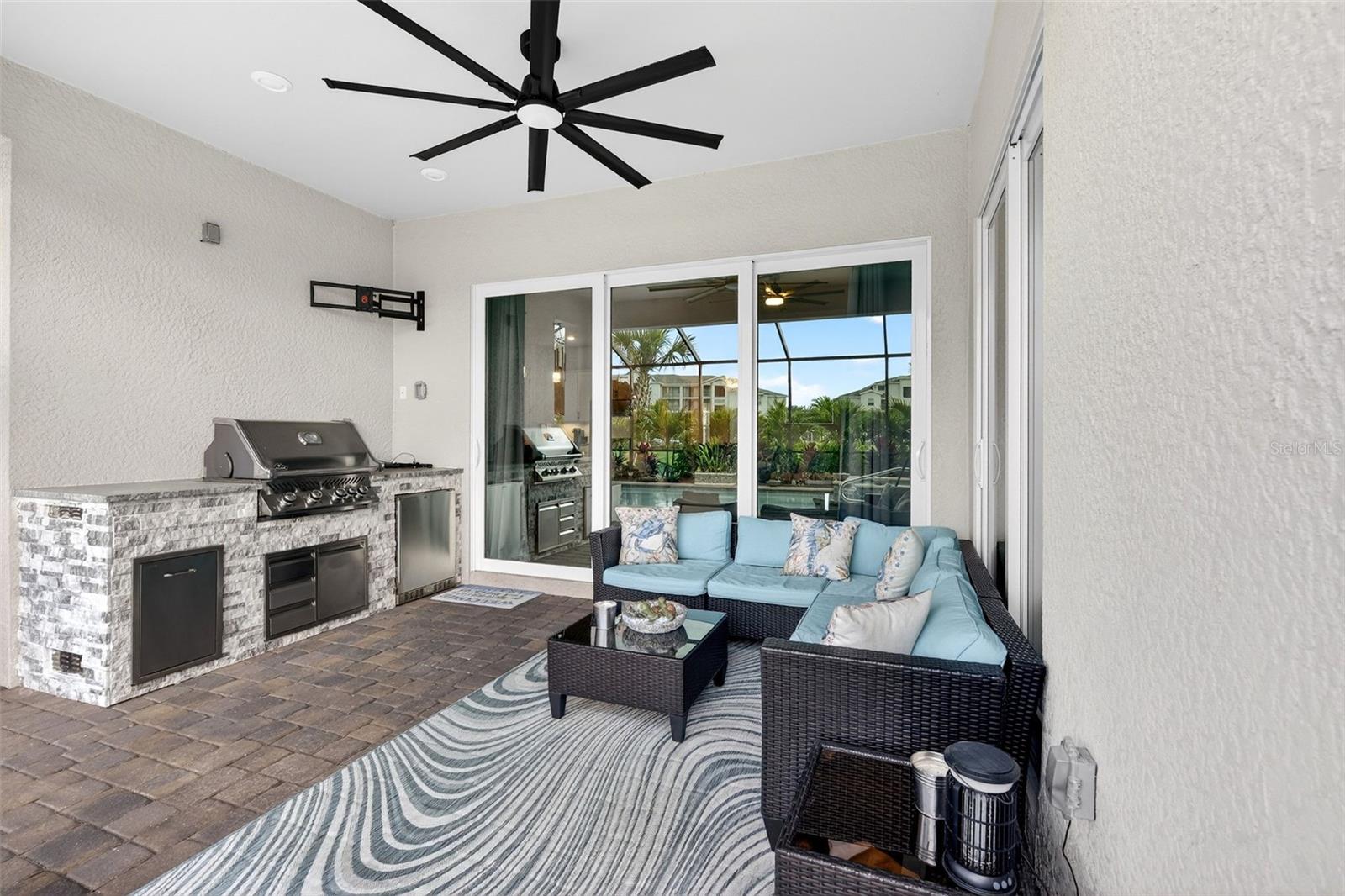 Image 43 of 96 For 25024 Longmeadow Drive