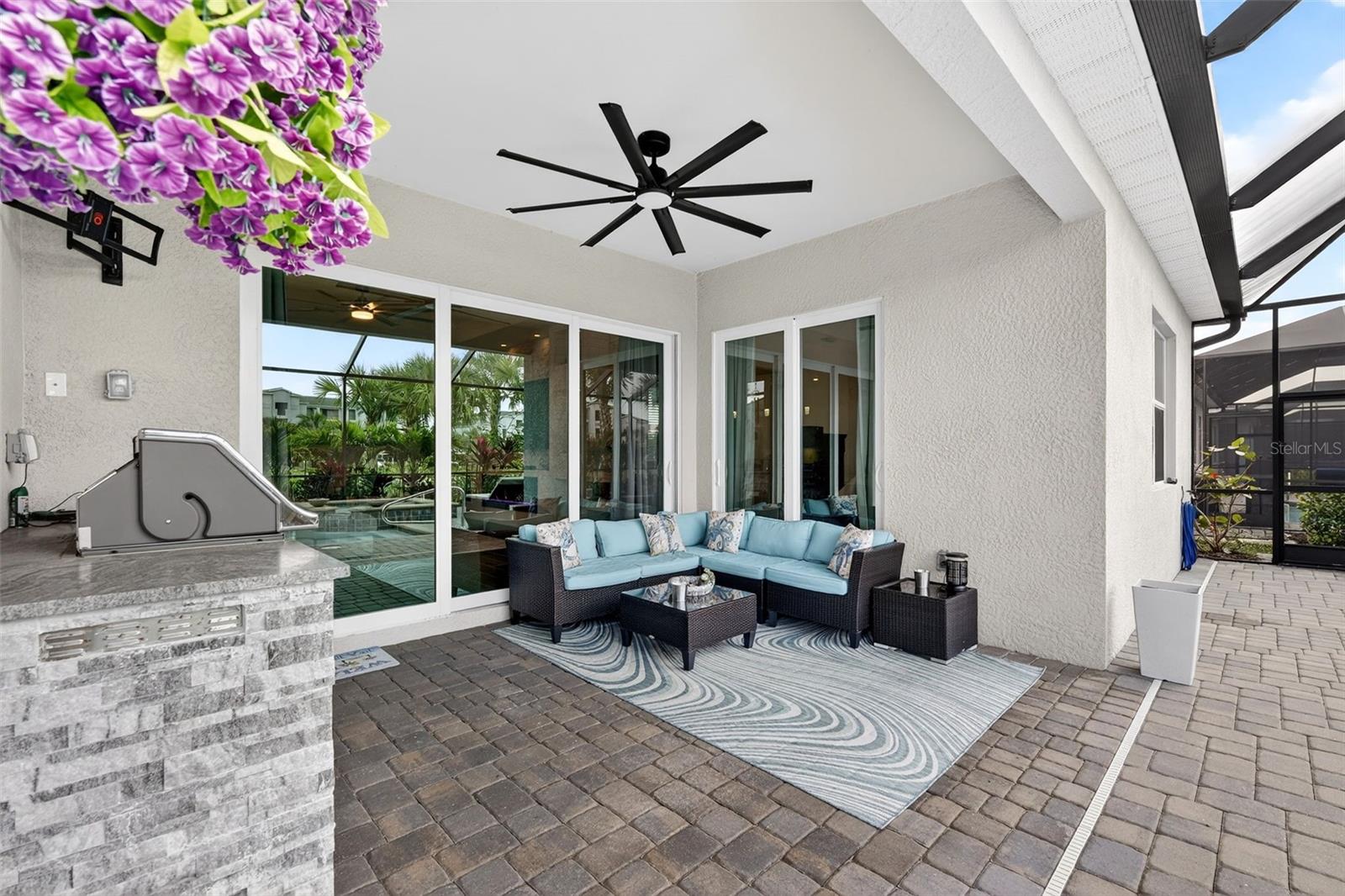 Image 44 of 96 For 25024 Longmeadow Drive