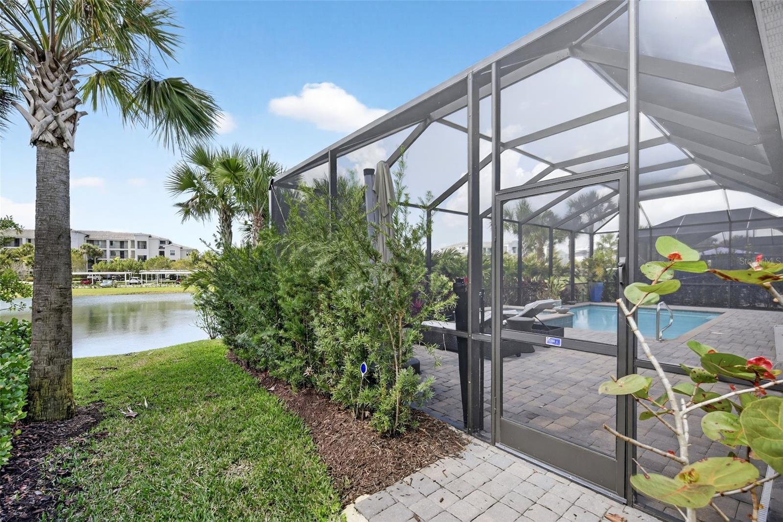 Image 48 of 96 For 25024 Longmeadow Drive