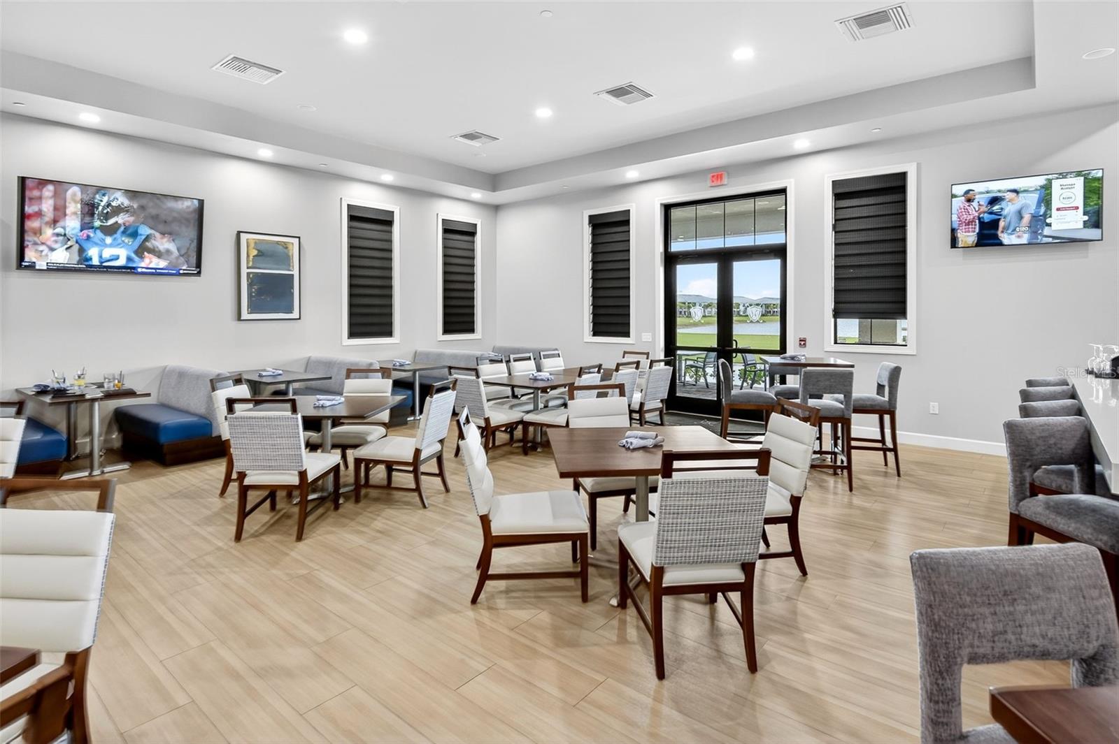 Image 76 of 96 For 25024 Longmeadow Drive