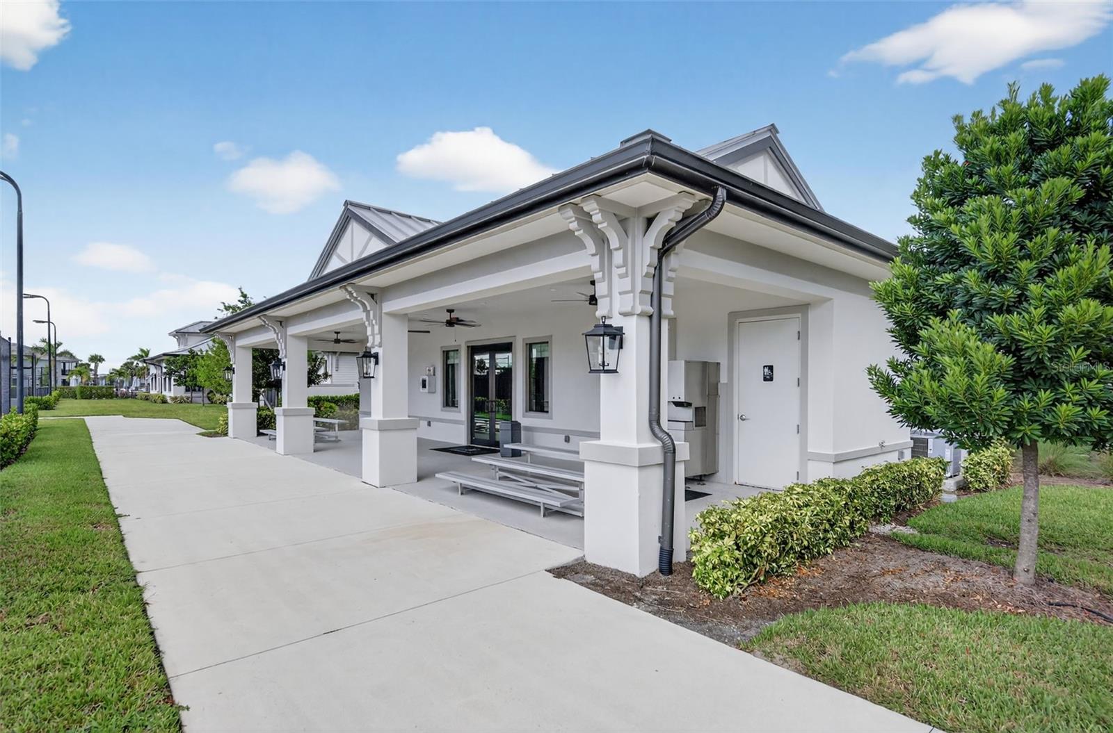 Image 93 of 96 For 25024 Longmeadow Drive