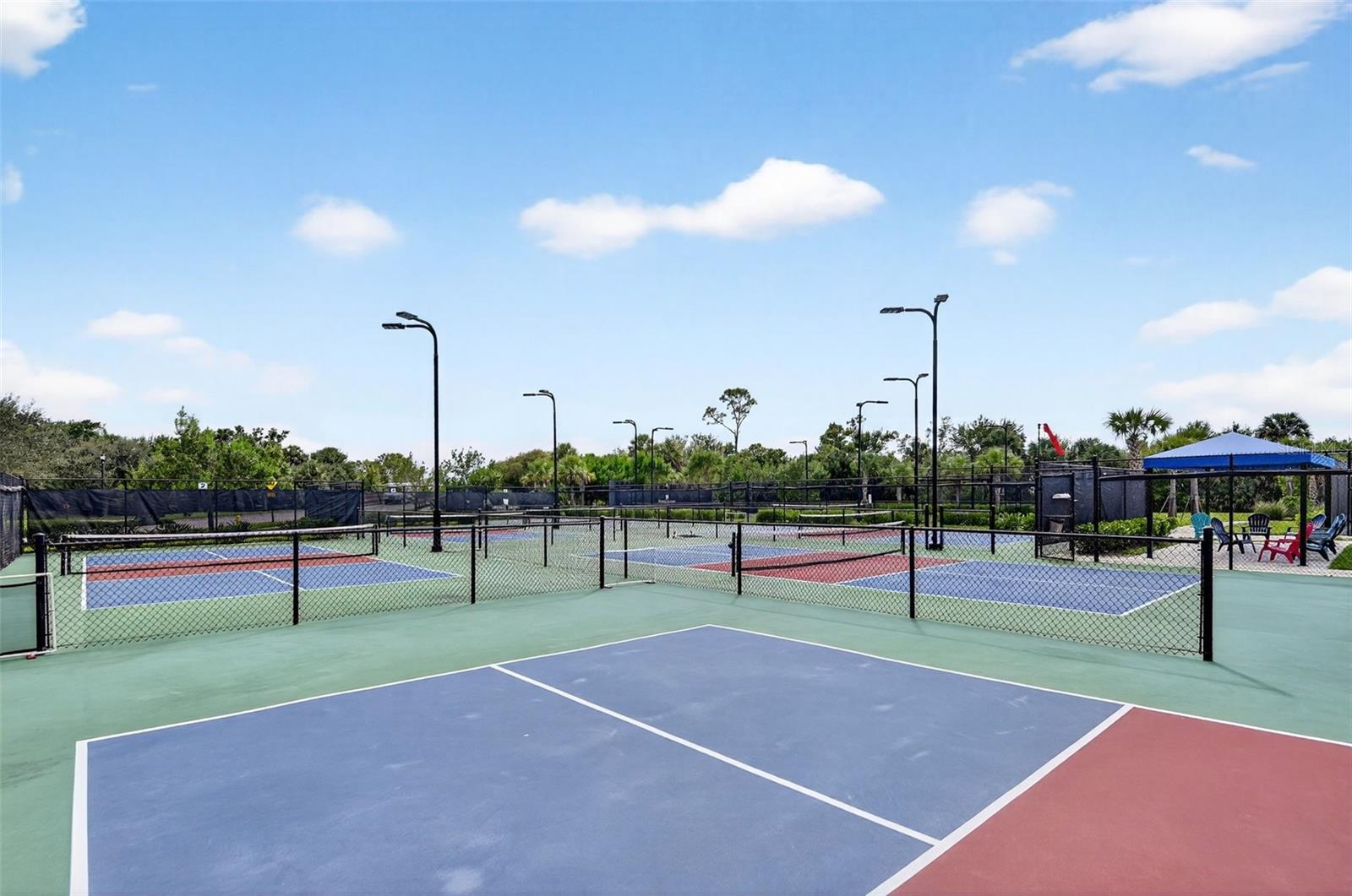 Image 95 of 96 For 25024 Longmeadow Drive